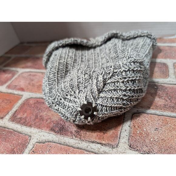 Love Your Melon Beanie Winter Hat 100% Cotton Knit Cuffed Black White Women OSFA - Picture 4 of 5